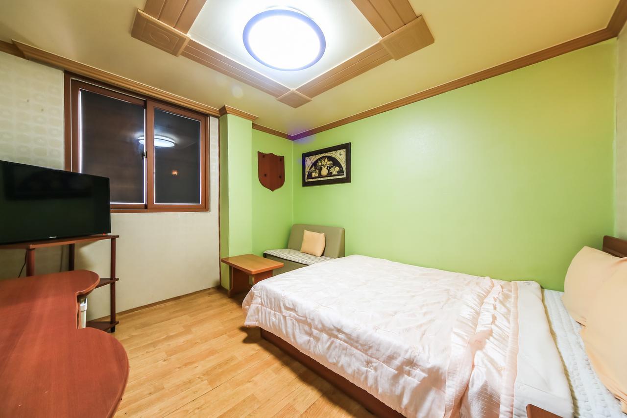 Nampo One Motel Пусан Екстериор снимка