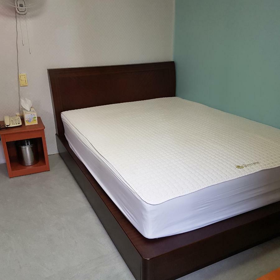 Nampo One Motel Пусан Екстериор снимка